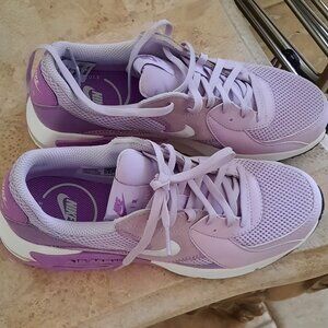 Brand new Nike Women's Air MAX Excee Premium Violet Star Sneaker
